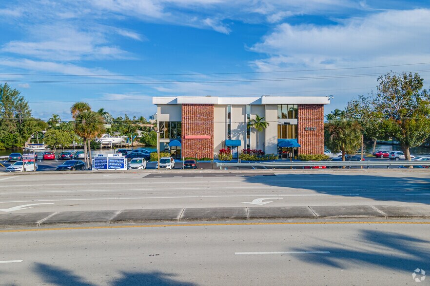 More Photos Of 2500 N Federal Hwy, Fort Lauderdale Office Residential For Lease