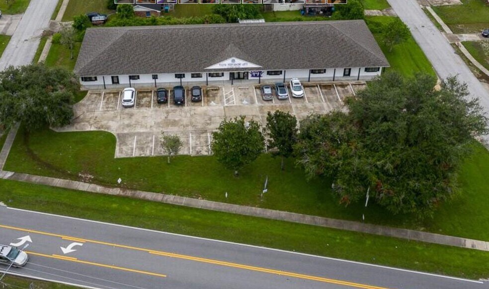 More Photos Of 689 Deltona Blvd, Deltona Office Residential For Sale