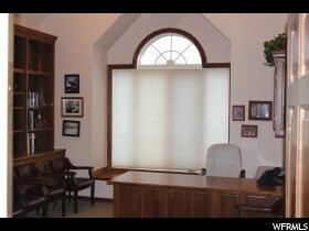 More Photos Of 97 Professional Way, Payson Office For Sale