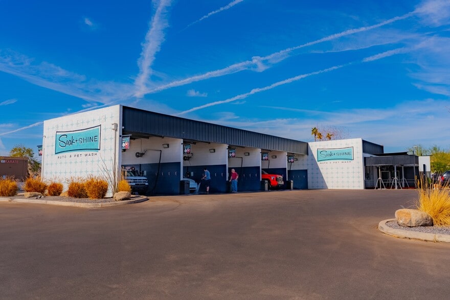 More Photos Of 15625 S 32nd St, Phoenix Carwash For Sale