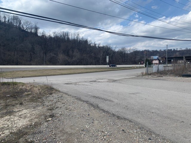More Photos Of Commercial Ave, Mingo Junction Land For Lease