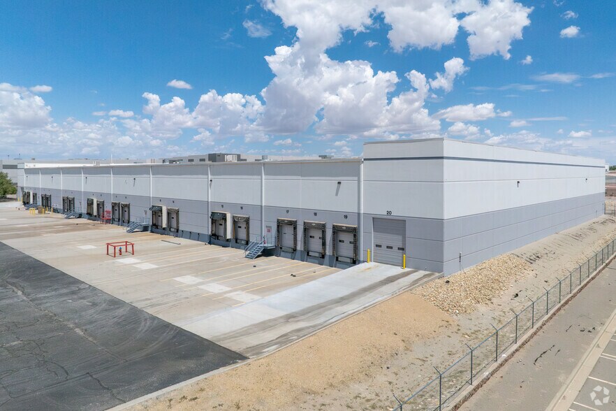 More Photos Of 12430 Mercantile Ave, El Paso Warehouse For Lease