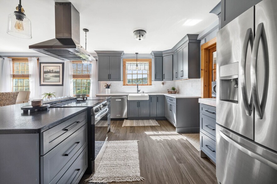 More Photos Of 193 Route 9 W, Wilmington Specialty For Sale