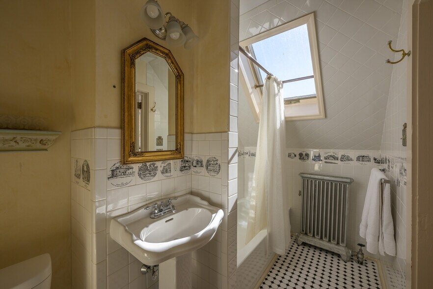 More Photos Of 518 Main St, Great Barrington Hospitality For Sale