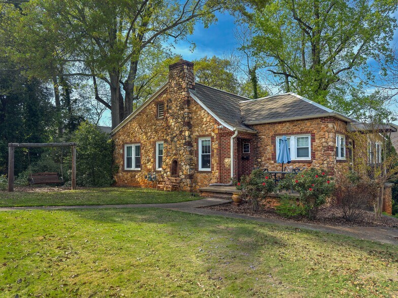 More Photos Of 153 Morton Ave, Athens Apartments For Sale