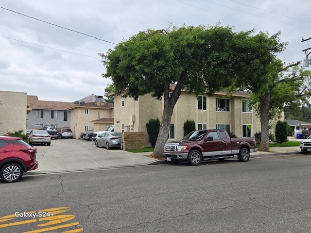 More Photos Of 24522 Chestnut St, Newhall Apartments For Sale