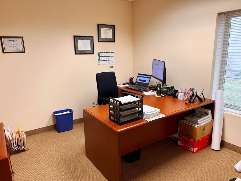 More Photos Of 7656 Design Dr, Baxter Office For Sale