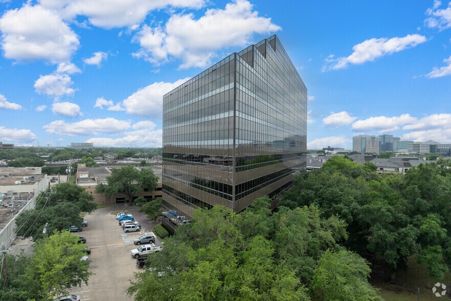 More Photos Of 9801 Westheimer Rd, Houston Office For Lease