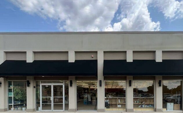 More Photos Of 180-200 S Western Ave, Carpentersville Unknown For Lease