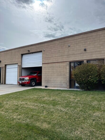More Photos Of 2130 S 3140 W, Salt Lake City Light Manufacturing For Lease