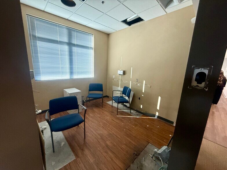 More Photos Of 449621 Us-301, Callahan Medical For Lease