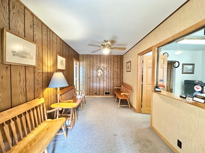 More Photos Of 506-510 Ridge Rd, Munster Office For Lease