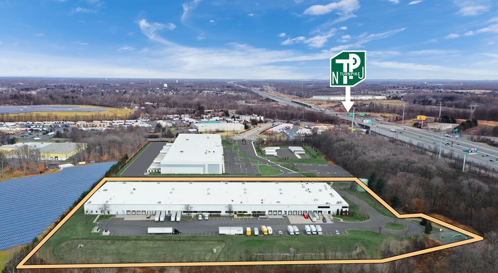More Photos Of 2 Advantage Ct, Bordentown Distribution For Lease