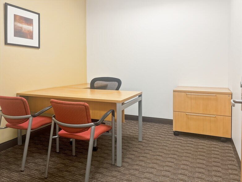 More Photos Of 1333 Burr Ridge Pky, Burr Ridge Coworking Space