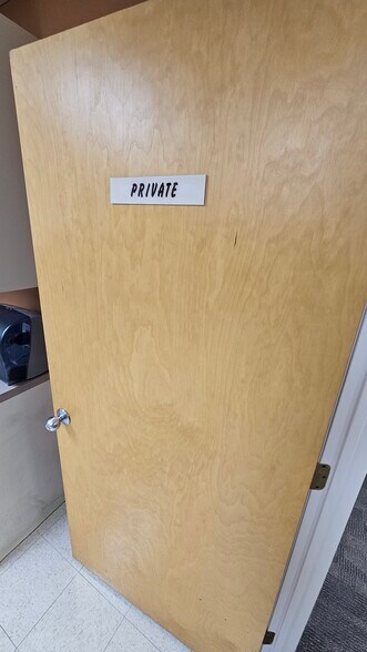 More Photos Of 7131 Rising Sun Ave, Philadelphia Office For Lease