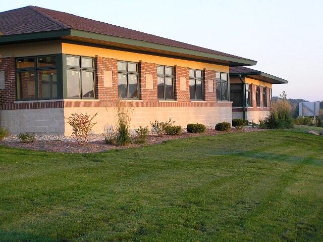 Primary Photo Of 1108 Stephenson Ln, Waunakee Office For Lease
