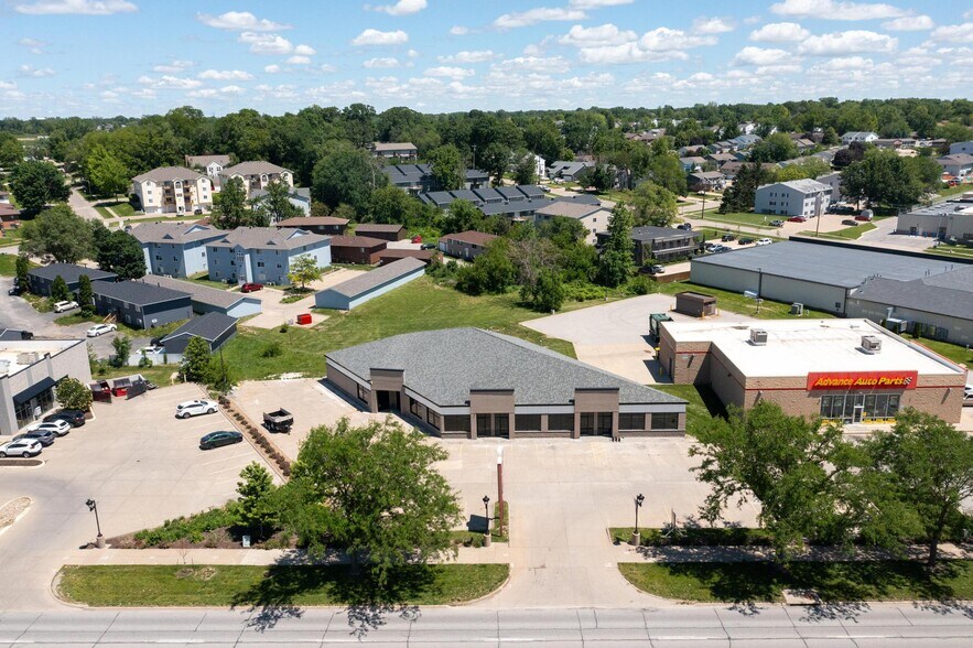 More Photos Of 2411 2nd St, Coralville Unknown For Sale