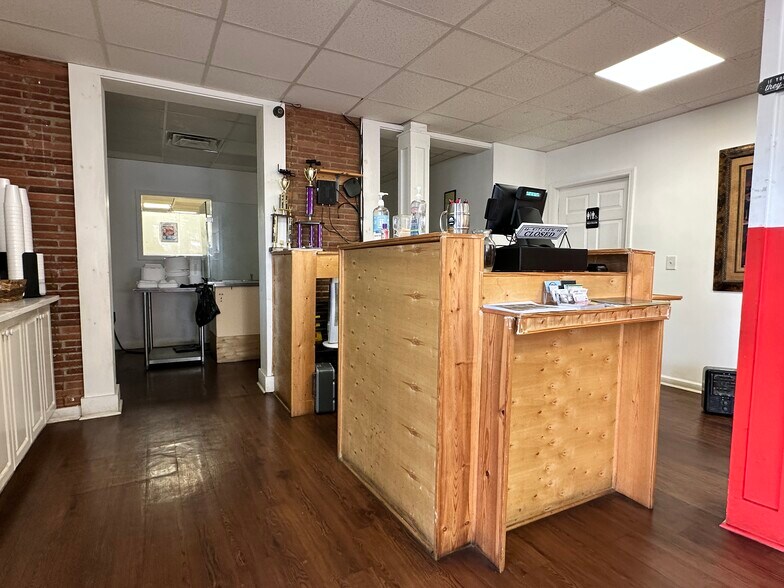 More Photos Of 118 S Main St, Greensboro Restaurant For Sale
