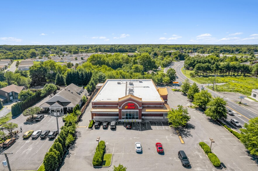 More Photos Of 2099 N Black Horse Pike, Williamstown Freestanding For Lease