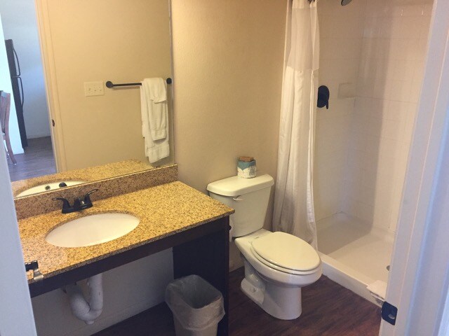 More Photos Of 301 W State Highway 72, Kenedy Hotel For Sale