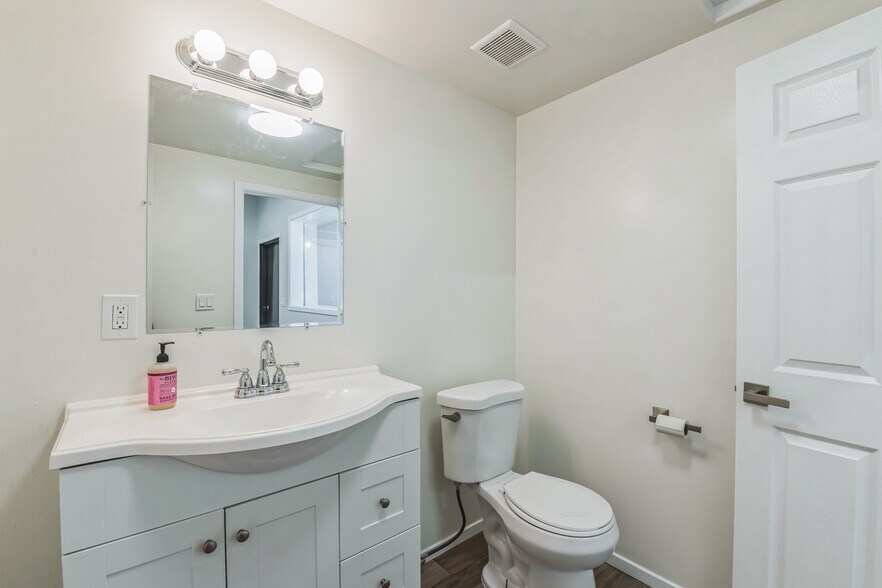 More Photos Of 741 Grand Ave, Spring Valley Contractor Storage Yard For Sale