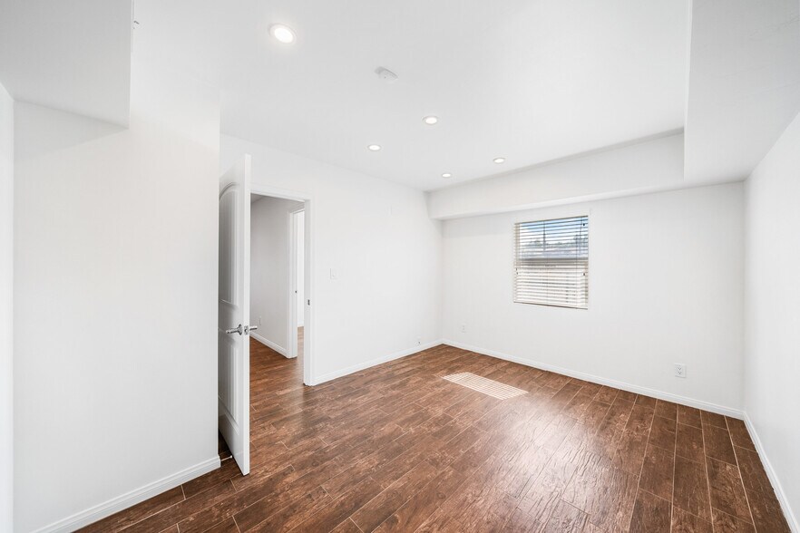 More Photos Of 6315 Pedley Rd, Riverside Land For Sale