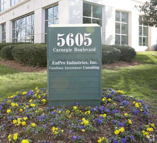 More Photos Of 5605 Carnegie Blvd, Charlotte Office For Lease