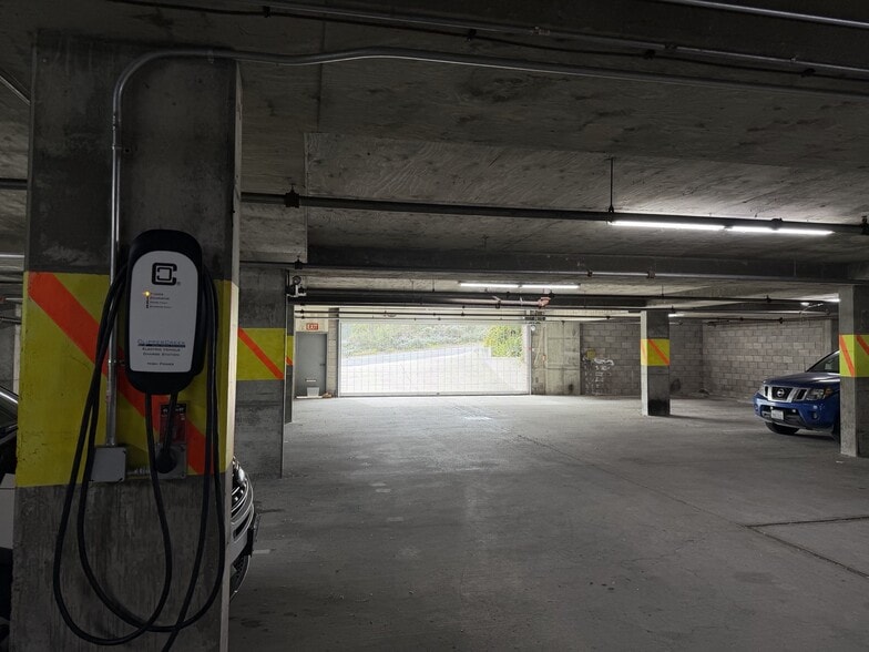 More Photos Of 2850 Camino Diablo, Walnut Creek Light Manufacturing For Sale