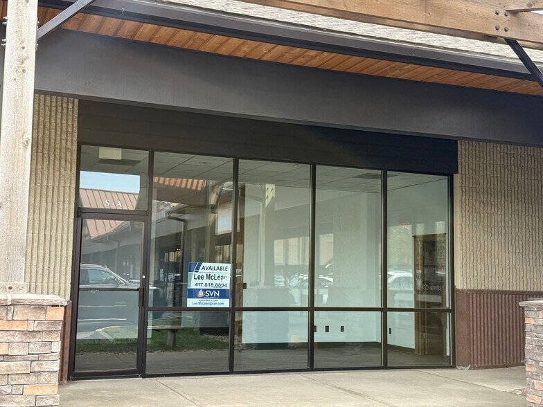 More Photos Of 1730 E Republic Rd, Springfield Unknown For Lease