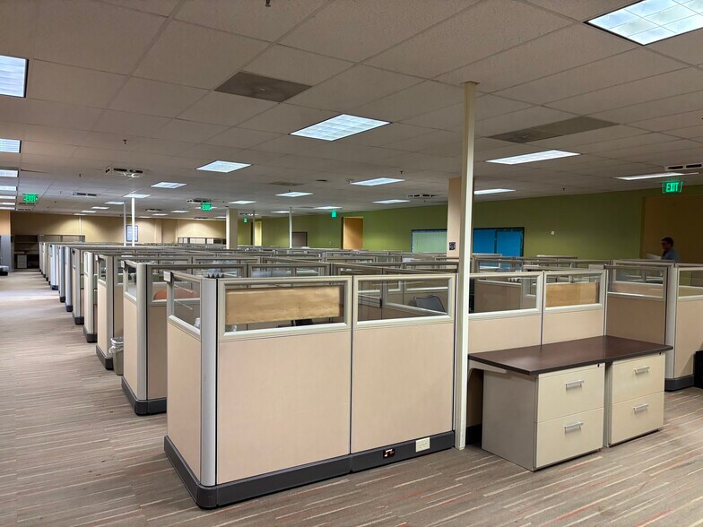 More Photos Of 8580 Magellan Pky, Richmond Office For Lease