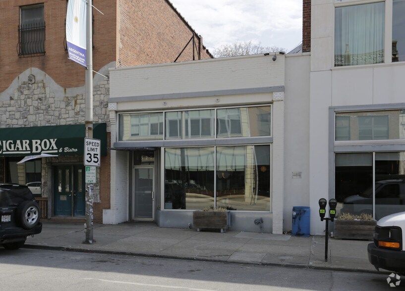 Primary Photo Of 1521 Grand Blvd, Kansas City Storefront For Lease