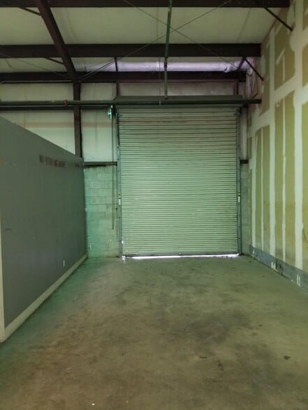 More Photos Of 6973 Highway Ave, Jacksonville Warehouse For Sale