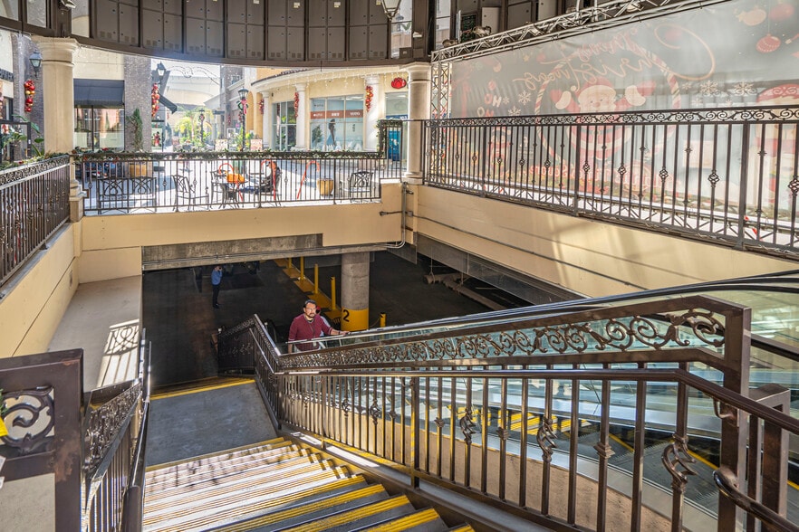 More Photos Of 580 N Atlantic Blvd, Monterey Park Apartments For Lease