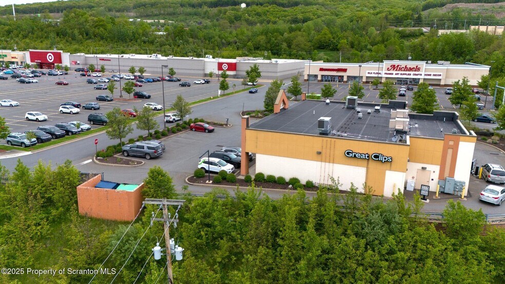 More Photos Of 1152 Commerce Blvd, Dickson City Freestanding For Lease