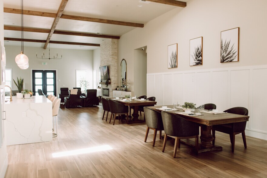 More Photos Of 8736 E Joshua Tree Ln, Scottsdale Assisted Living For Sale