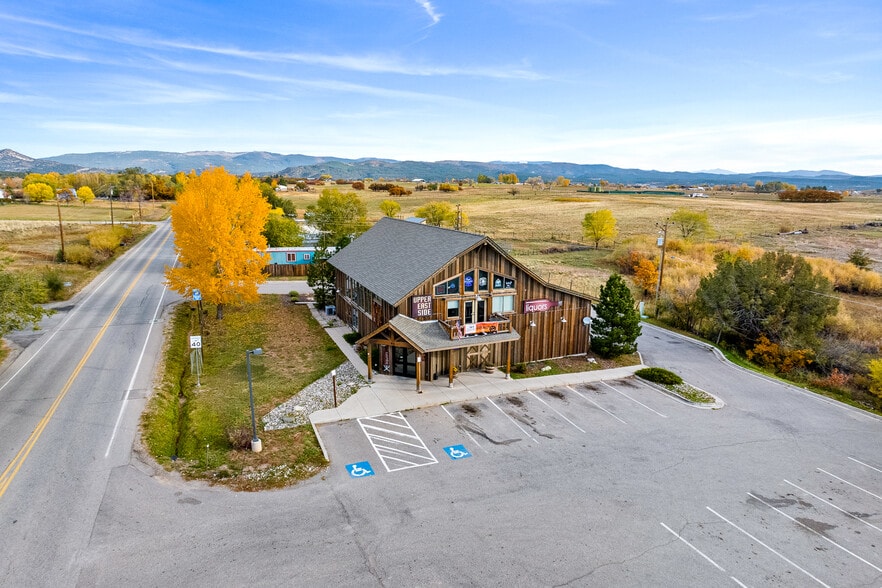 More Photos Of 60 County Road 234, Durango Flex For Sale