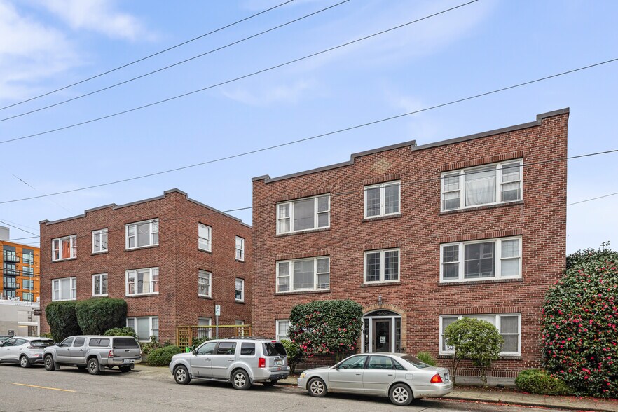 Primary Photo Of 4319 SW Oregon St, Seattle Apartments For Sale