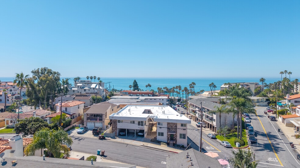 More Photos Of 202 S Calle Seville, San Clemente Apartments For Sale