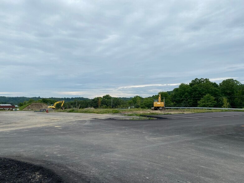 More Photos Of 128 Enclave Dr, Seven Fields Land For Sale