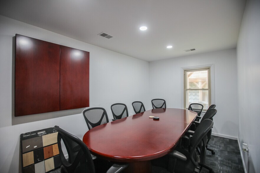 More Photos Of , Rockville Office For Sale