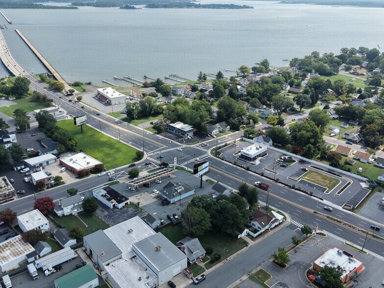 More Photos Of 203 Sunburst Hwy, Cambridge Office For Sale