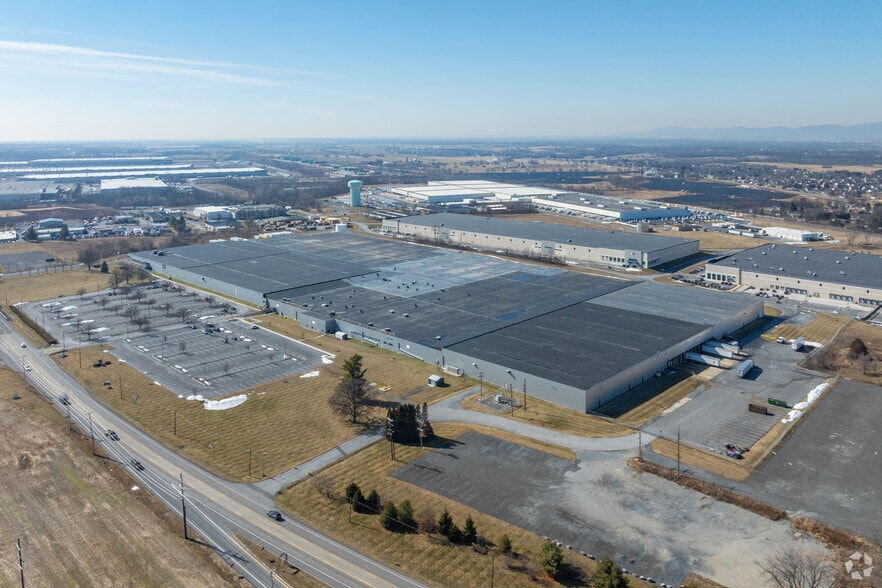 More Photos Of 12000 Molly Pitcher Hwy, Greencastle Warehouse For Lease