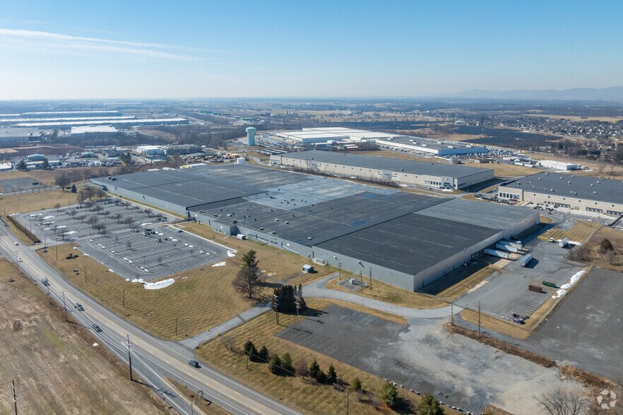 More Photos Of 12000 Molly Pitcher Hwy, Greencastle Warehouse For Lease