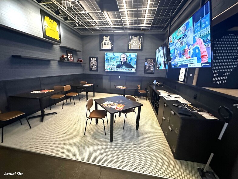 More Photos Of 3969 Morse Xing, Columbus Restaurant For Sale