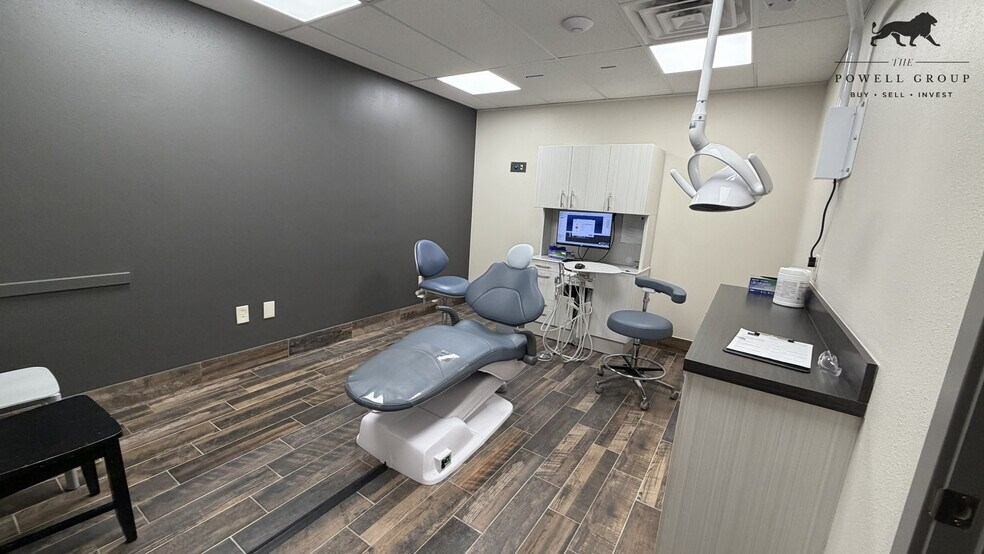 More Photos Of 5730 66th St, Lubbock Medical For Sale