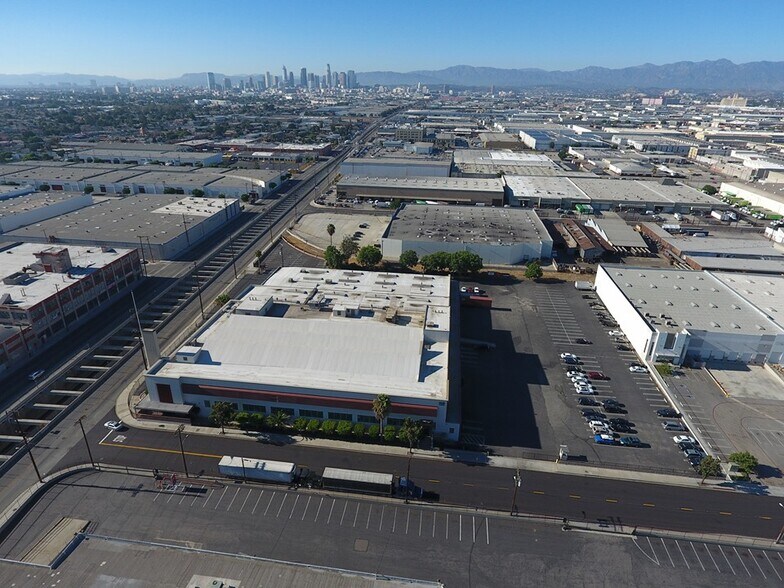 More Photos Of 4890 S Alameda St, Vernon Warehouse For Lease
