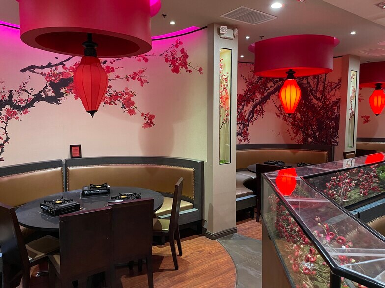 More Photos Of 1375 E Tropicana Ave, Las Vegas Restaurant For Lease