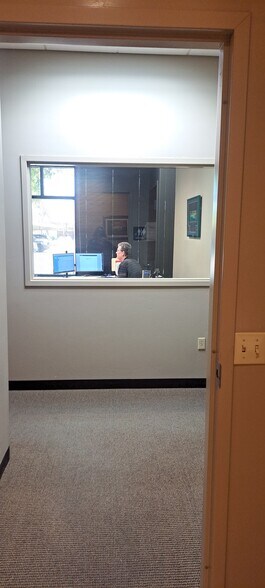 More Photos Of 8155 E Indian Bend Rd, Scottsdale Office For Sale