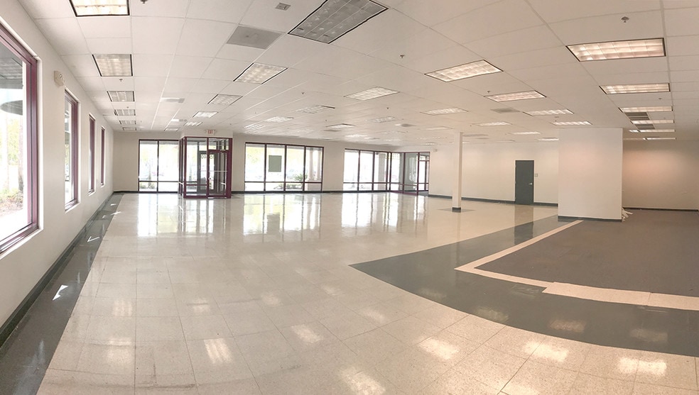 More Photos Of 15060 Jog Rd, Delray Beach Unknown For Lease