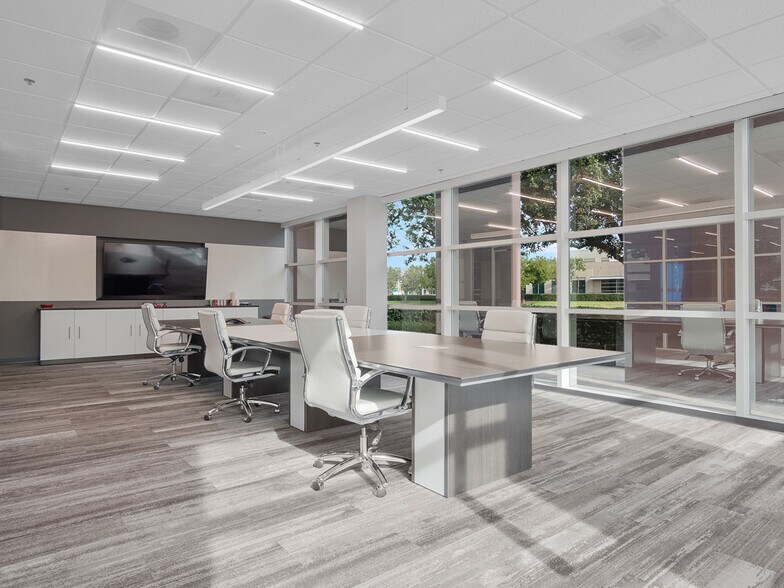 More Photos Of 8900 Research Dr, Irvine Research And Development For Lease